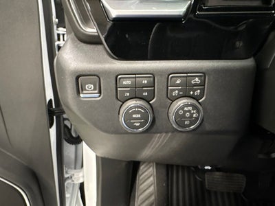 2026 Chevrolet Silverado 3500 HD LT Crew Cab Long Box 4WD