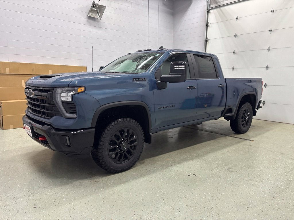 2026 Chevrolet Silverado 3500 HD LT Crew Cab Standard Box 4WD
