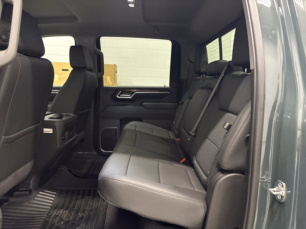2026 Chevrolet Silverado 3500 HD LT Crew Cab Standard Box 4WD