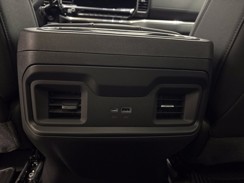 2026 Chevrolet Silverado 3500 HD LT Crew Cab Standard Box 4WD