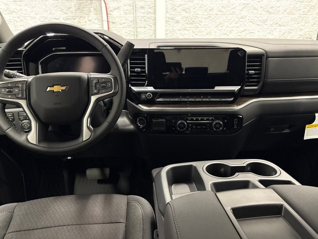 2026 Chevrolet Silverado 3500 HD LT Crew Cab Standard Box 4WD