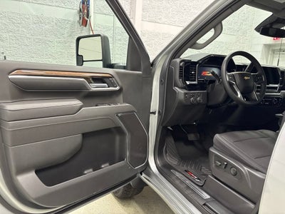 2026 Chevrolet Silverado 3500 HD LT Crew Cab Standard Box 4WD