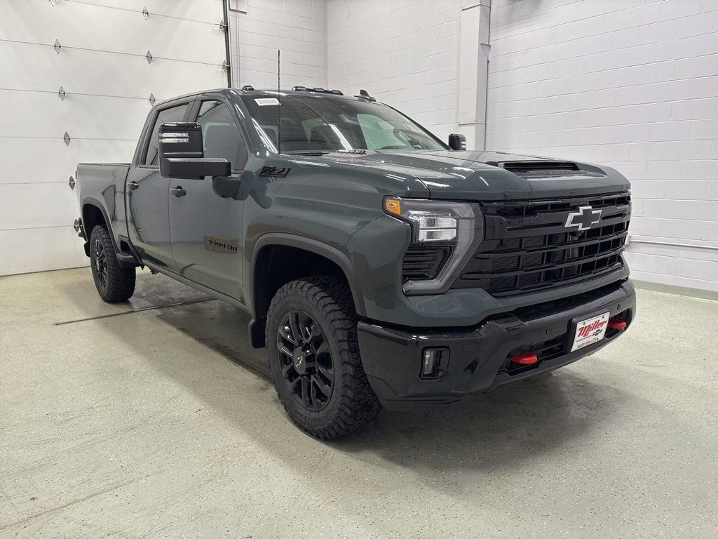 2026 Chevrolet Silverado 3500 HD LT Crew Cab Standard Box 4WD