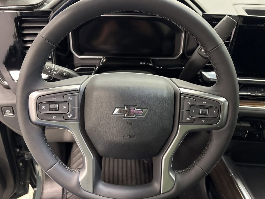 2026 Chevrolet Silverado 3500 HD LT Crew Cab Standard Box 4WD