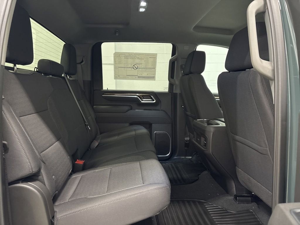 2026 Chevrolet Silverado 3500 HD LT Crew Cab Standard Box 4WD