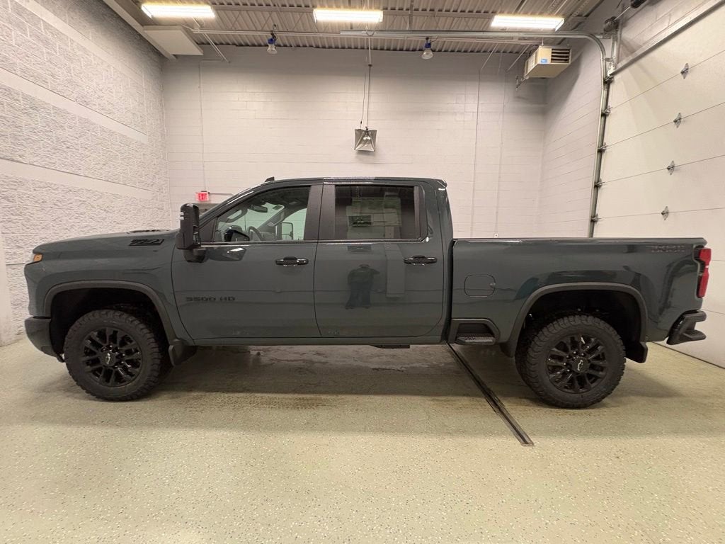 2026 Chevrolet Silverado 3500 HD LT Crew Cab Standard Box 4WD