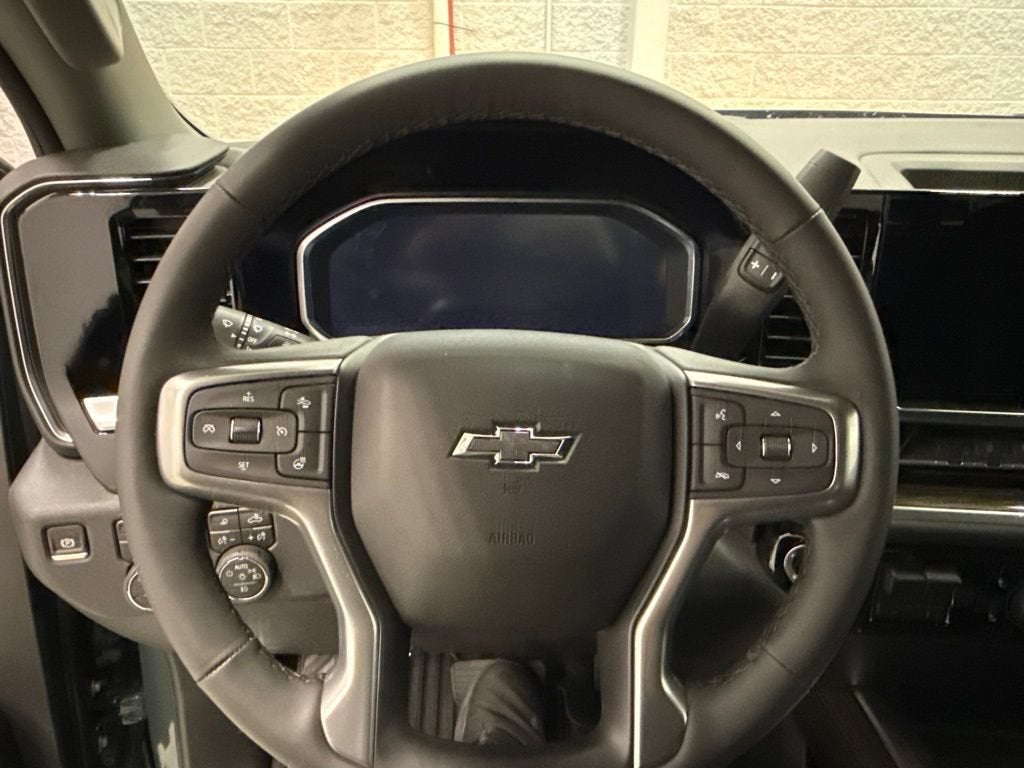 2026 Chevrolet Silverado 3500 HD LT Crew Cab Standard Box 4WD