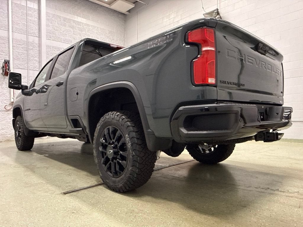 2026 Chevrolet Silverado 3500 HD LT Crew Cab Standard Box 4WD
