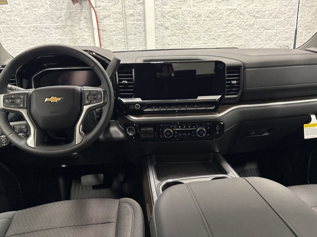 2026 Chevrolet Silverado 3500 HD LT Crew Cab Long Box 4WD