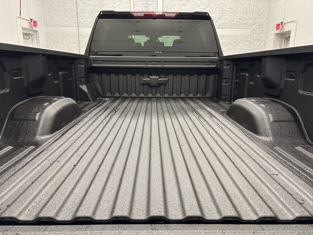 2026 Chevrolet Silverado 3500 HD LT Crew Cab Long Box 4WD