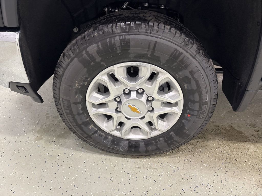 2026 Chevrolet Silverado 3500 HD LT Crew Cab Long Box 4WD