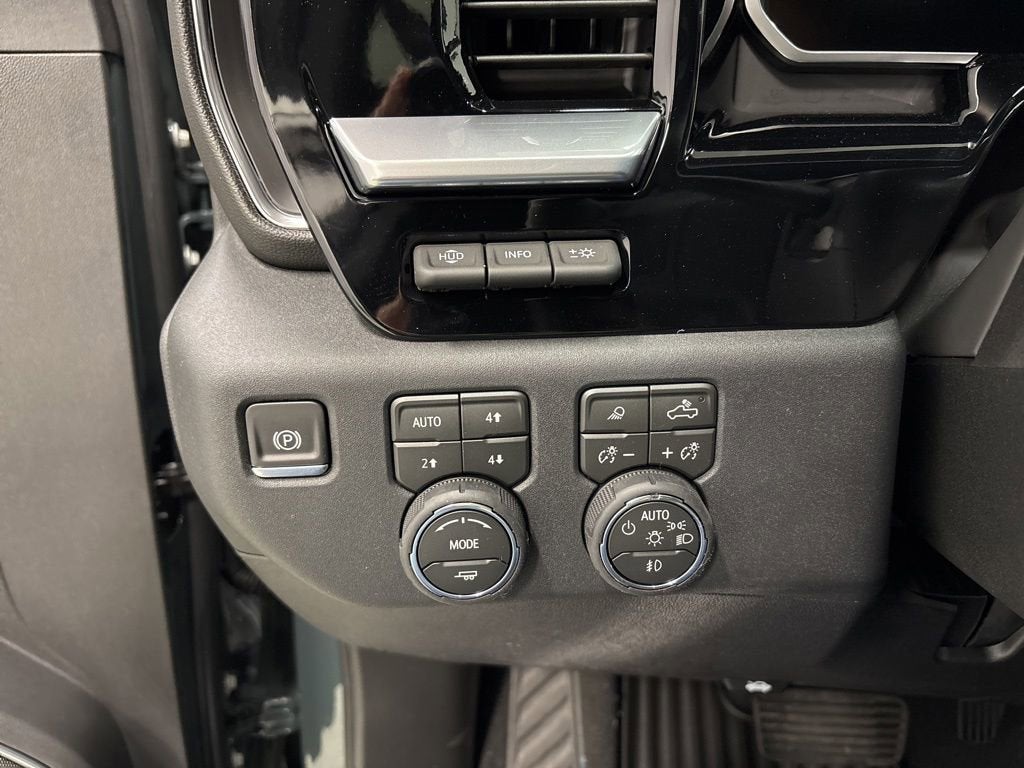 2026 Chevrolet Silverado 3500 HD LTZ Crew Cab Standard Box 4WD