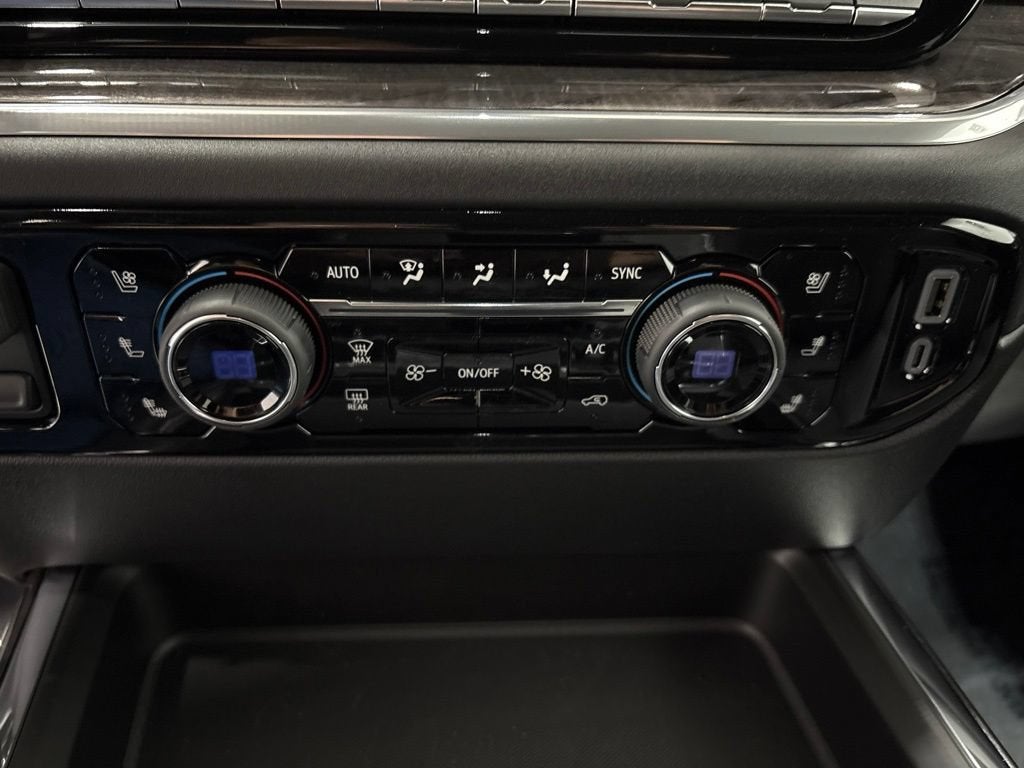 2026 Chevrolet Silverado 3500 HD LTZ Crew Cab Standard Box 4WD
