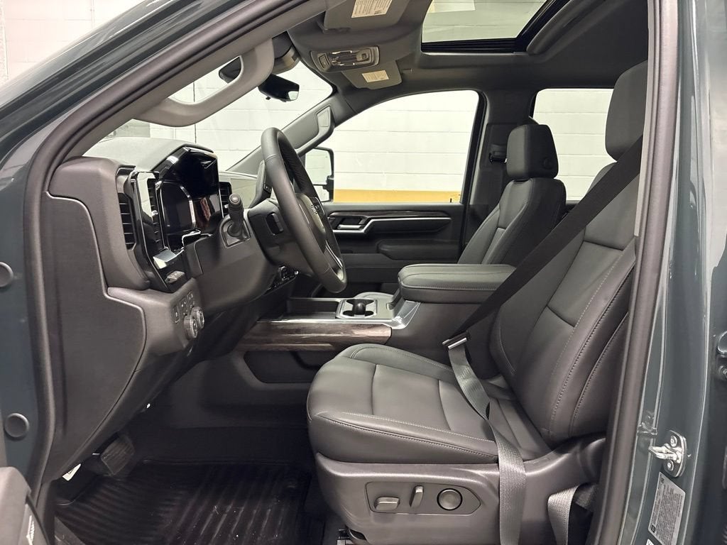 2026 Chevrolet Silverado 3500 HD LTZ Crew Cab Standard Box 4WD
