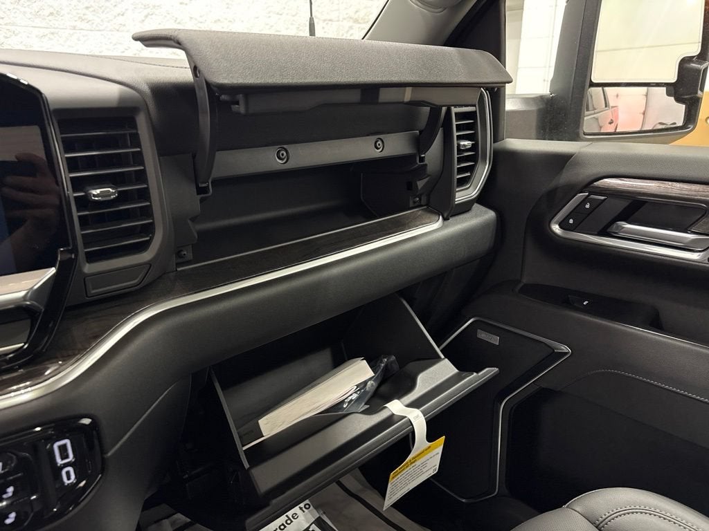 2026 Chevrolet Silverado 3500 HD LTZ Crew Cab Standard Box 4WD