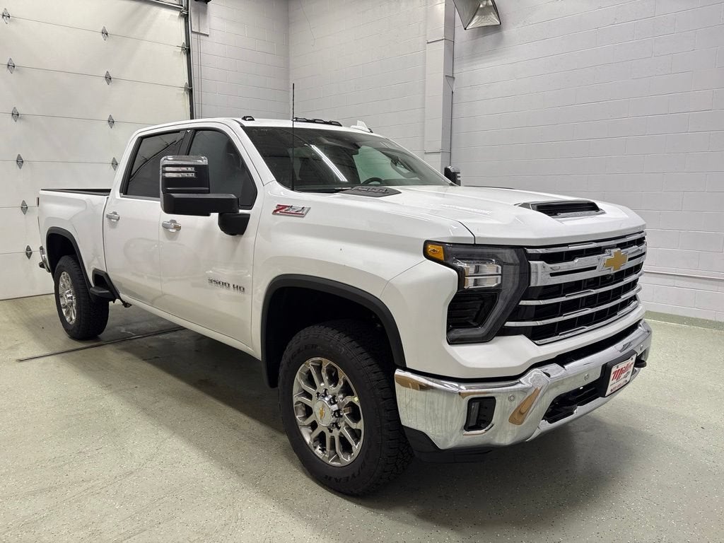 2026 Chevrolet Silverado 3500 HD LTZ Crew Cab Standard Box 4WD