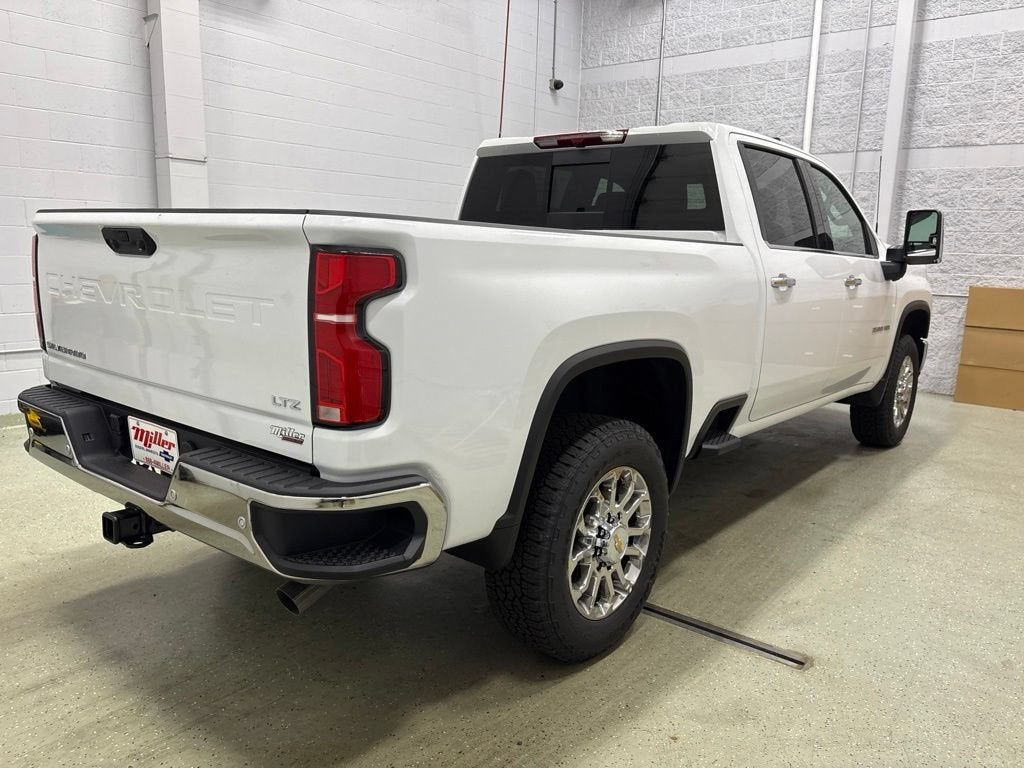 2026 Chevrolet Silverado 3500 HD LTZ Crew Cab Standard Box 4WD