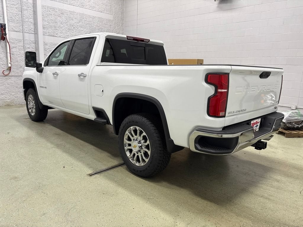 2026 Chevrolet Silverado 3500 HD LTZ Crew Cab Standard Box 4WD