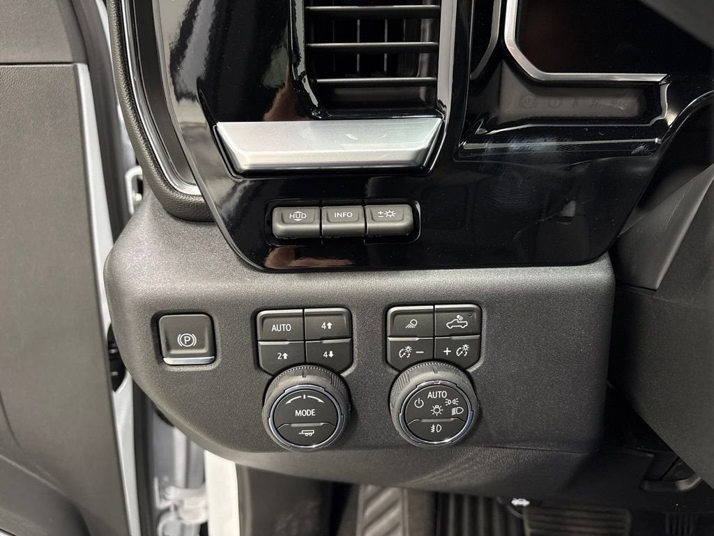 2026 Chevrolet Silverado 3500 HD LTZ Crew Cab Standard Box 4WD