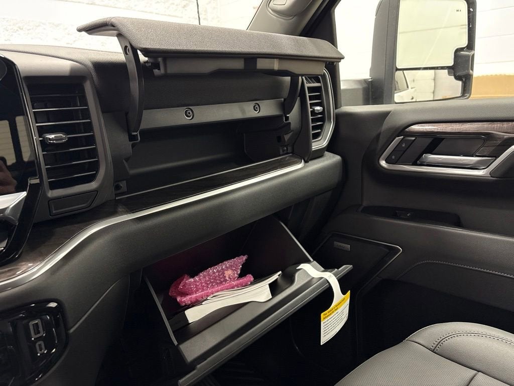 2026 Chevrolet Silverado 3500 HD LTZ Crew Cab Standard Box 4WD