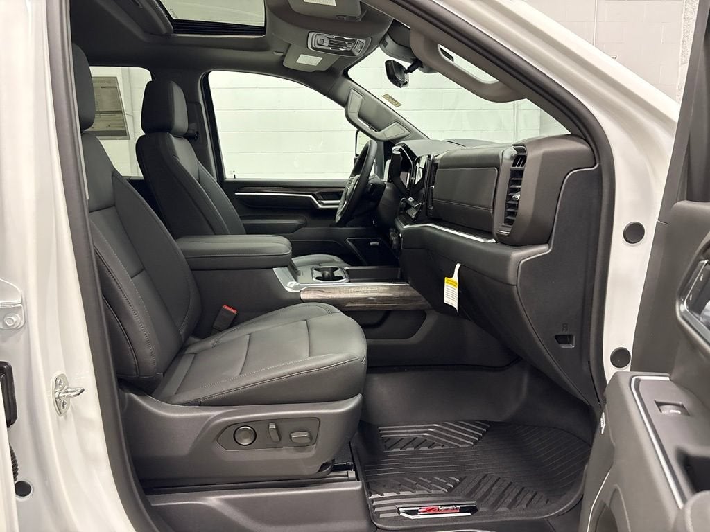 2026 Chevrolet Silverado 3500 HD LTZ Crew Cab Standard Box 4WD