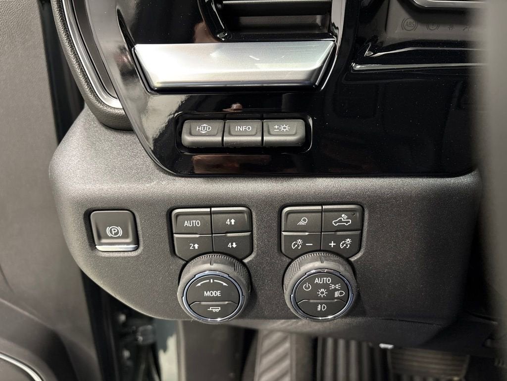 2026 Chevrolet Silverado 3500 HD LTZ Crew Cab Standard Box 4WD