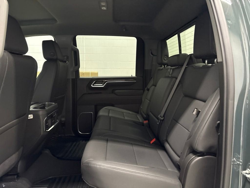 2026 Chevrolet Silverado 3500 HD LTZ Crew Cab Standard Box 4WD