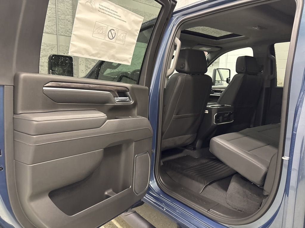 2026 Chevrolet Silverado 3500 HD LTZ Crew Cab Standard Box 4WD