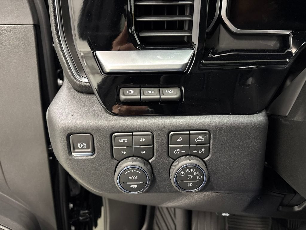 2026 Chevrolet Silverado 3500 HD LTZ Crew Cab Standard Box 4WD
