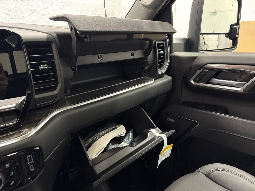2026 Chevrolet Silverado 3500 HD LTZ Crew Cab Standard Box 4WD
