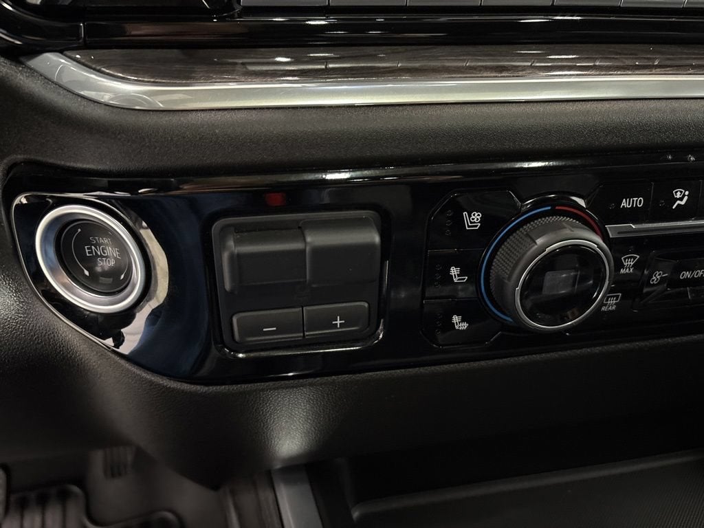 2025 Chevrolet Silverado 3500 HD LTZ