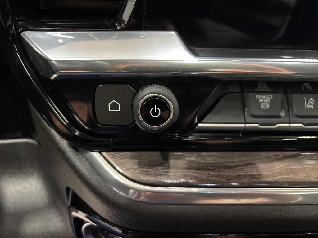 2025 Chevrolet Silverado 3500 HD LTZ