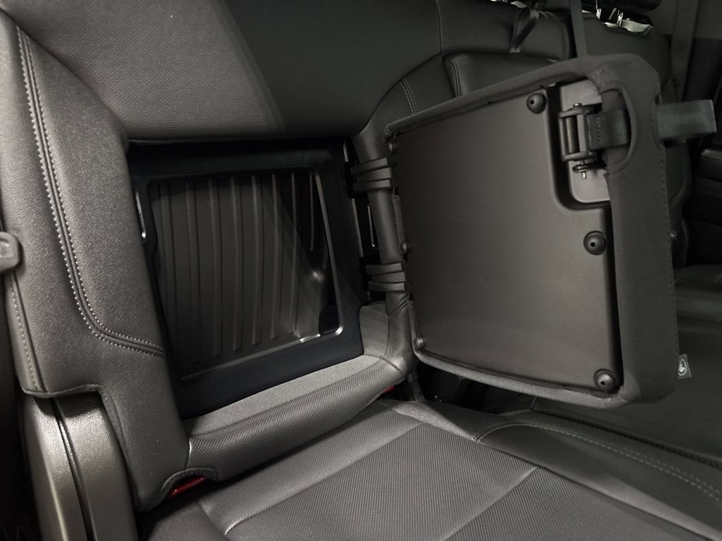 2025 Chevrolet Silverado 3500 HD LTZ