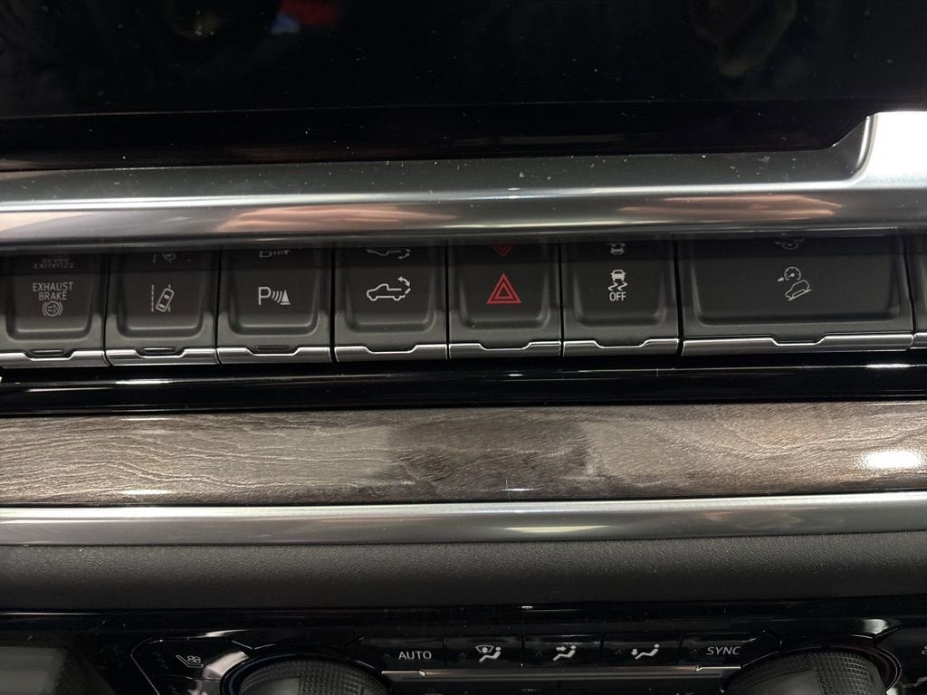 2026 Chevrolet Silverado 3500 HD LTZ Crew Cab Long Box 4WD