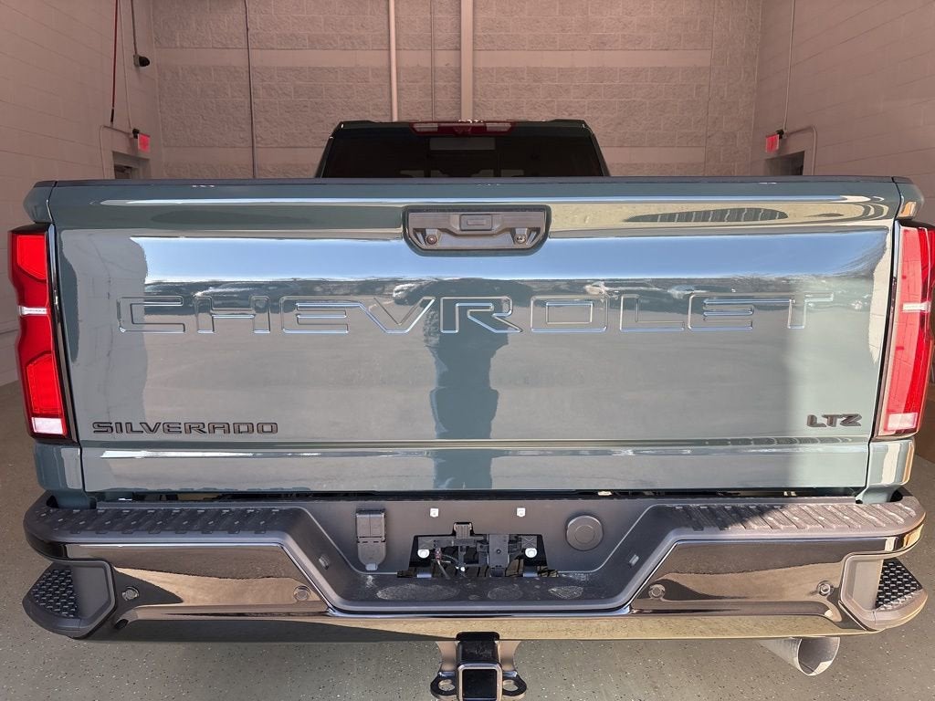 2026 Chevrolet Silverado 3500 HD LTZ Crew Cab Long Box 4WD