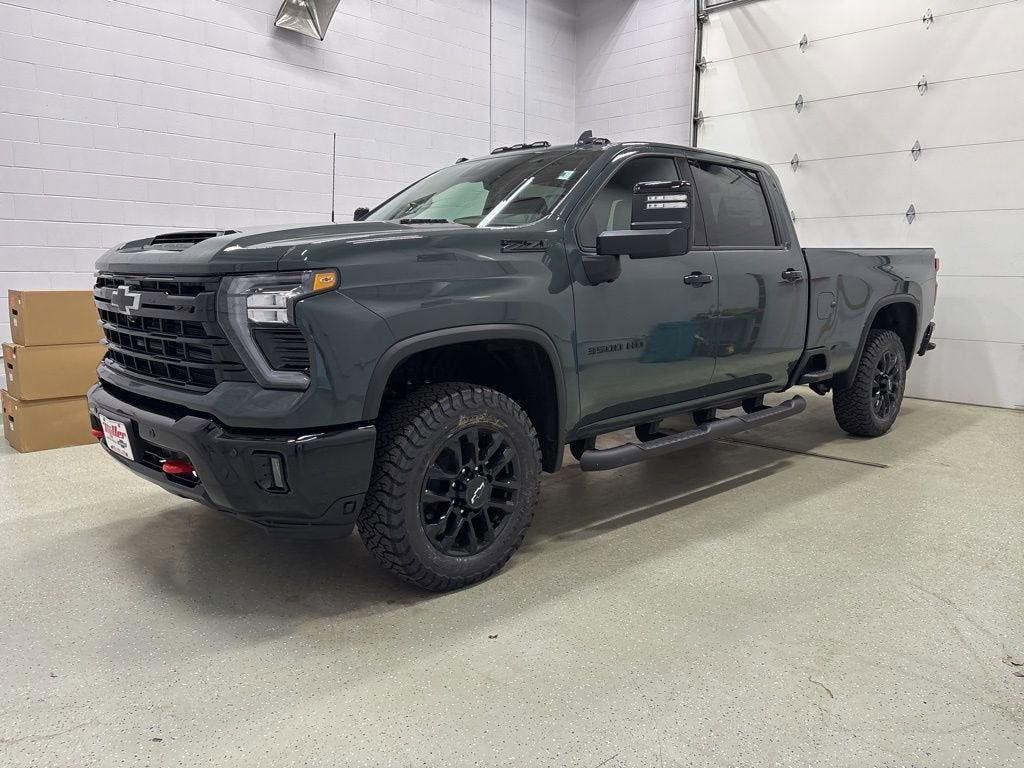 2026 Chevrolet Silverado 3500 HD LTZ Crew Cab Long Box 4WD