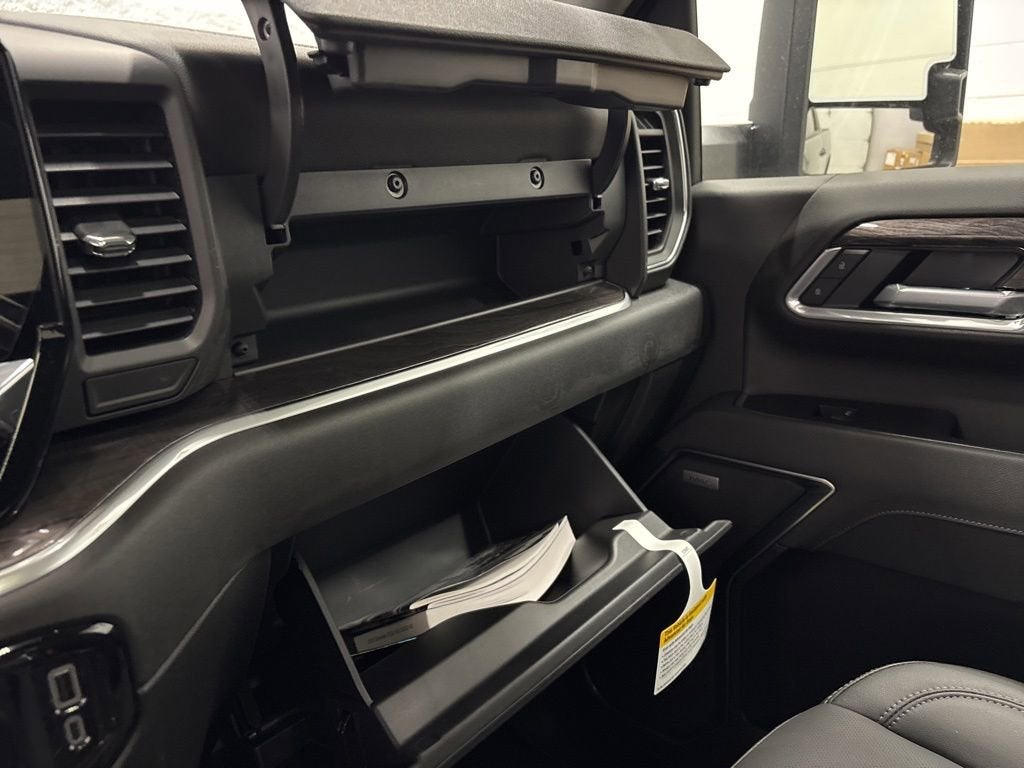 2026 Chevrolet Silverado 3500 HD LTZ Crew Cab Standard Box 4WD
