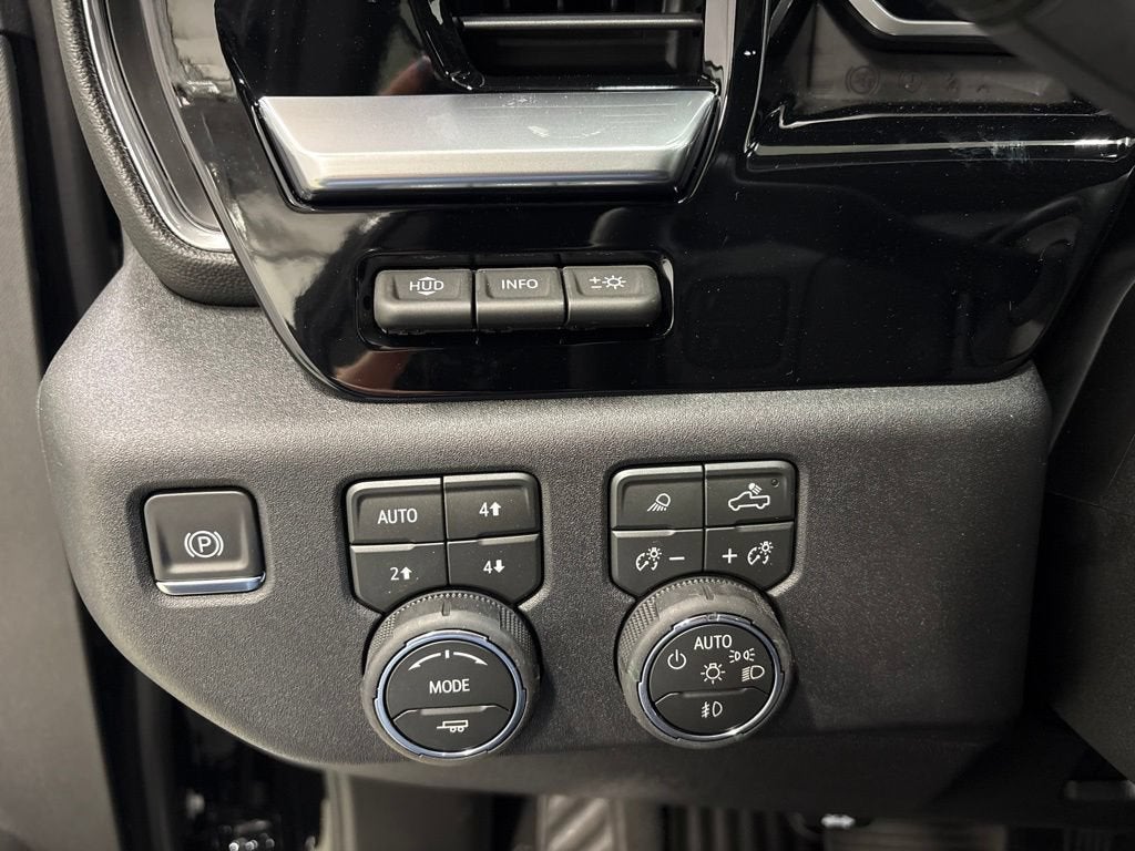 2026 Chevrolet Silverado 3500 HD LTZ DRW Crew Cab Long Box 4WD