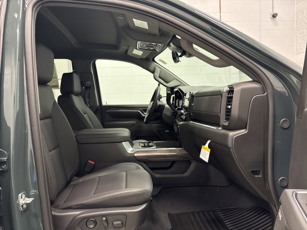 2026 Chevrolet Silverado 3500 HD LTZ Crew Cab Standard Box 4WD