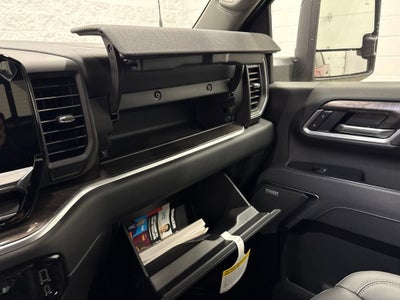 2026 Chevrolet Silverado 3500 HD LTZ Crew Cab Standard Box 4WD
