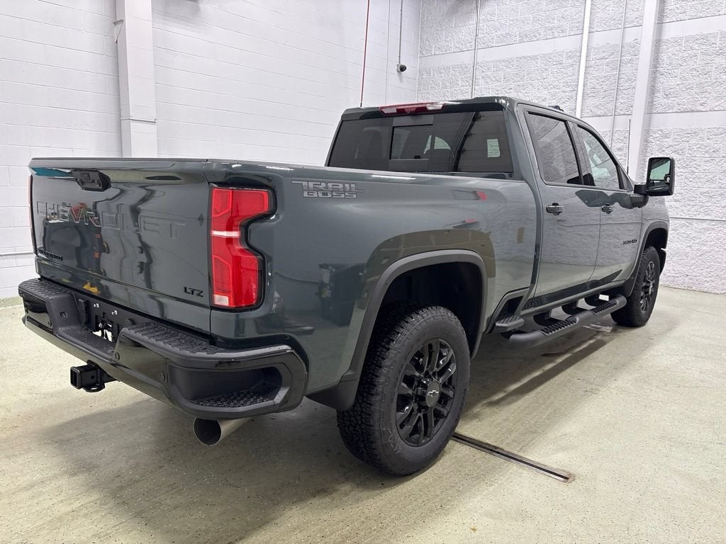 2026 Chevrolet Silverado 3500 HD LTZ Crew Cab Standard Box 4WD