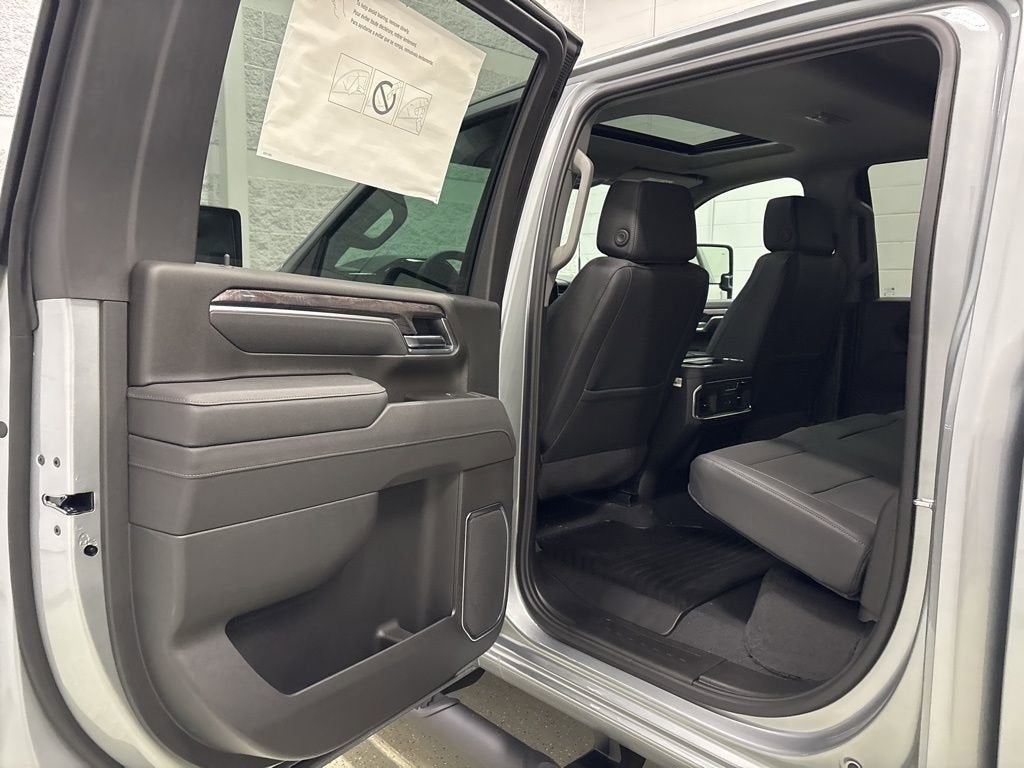 2026 Chevrolet Silverado 3500 HD LTZ Crew Cab Standard Box 4WD