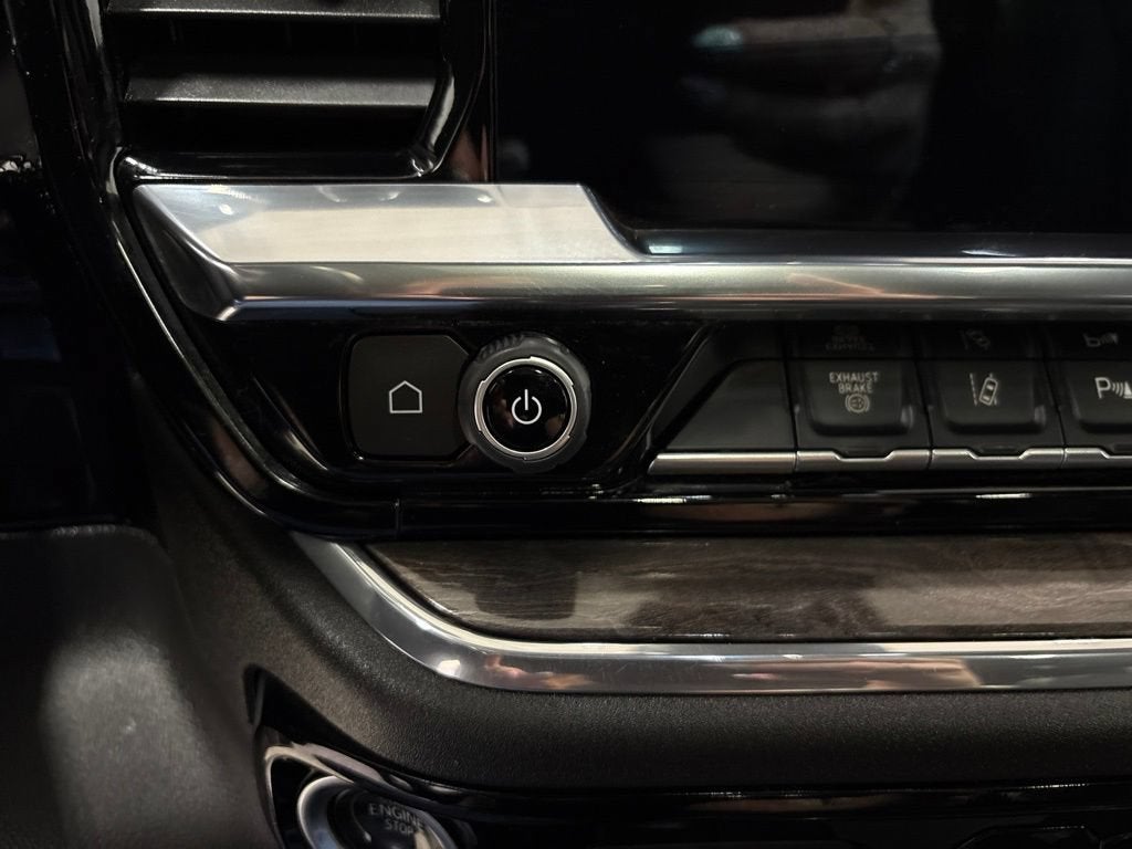 2025 Chevrolet Silverado 3500 HD LTZ