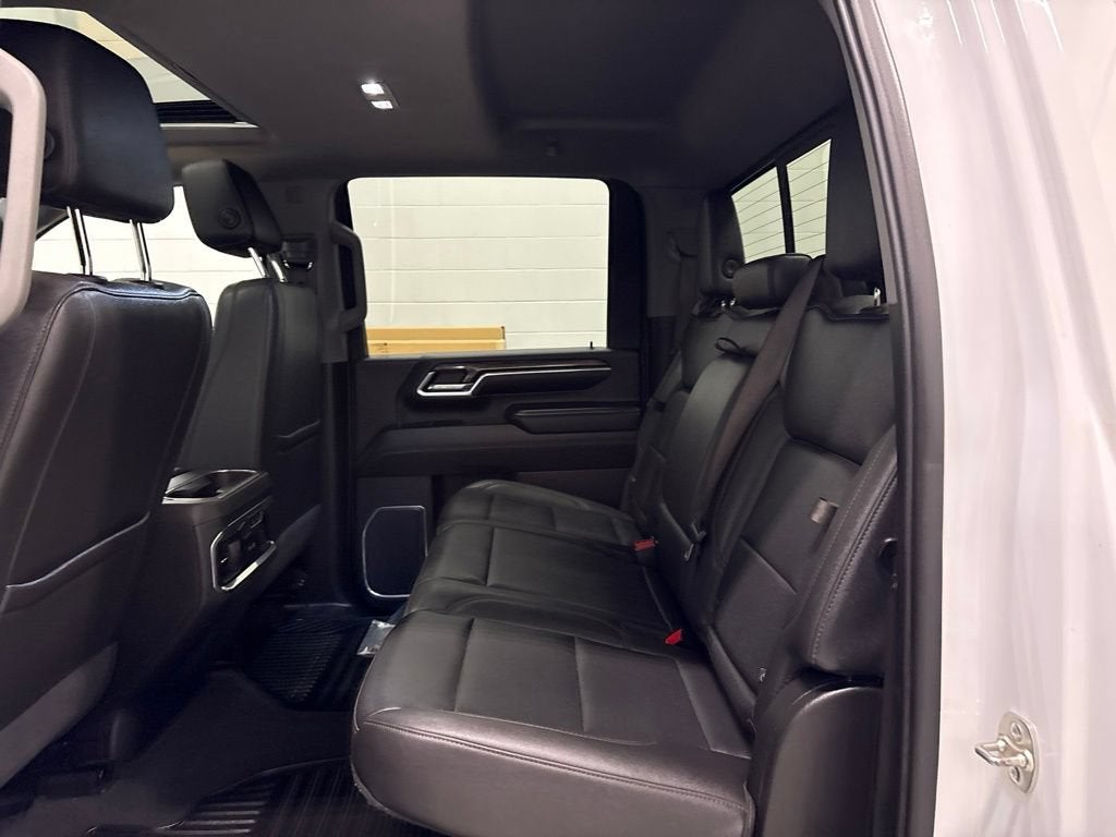 2025 Chevrolet Silverado 3500 HD LTZ