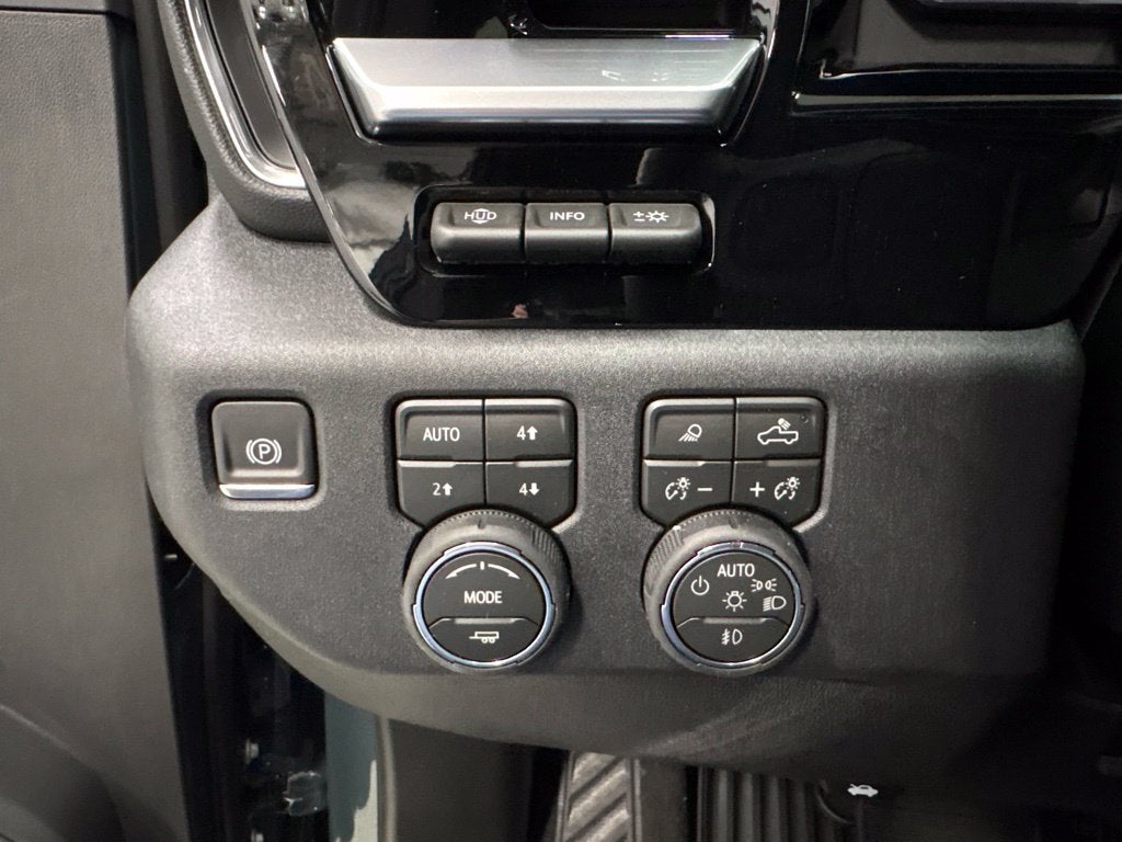 2026 Chevrolet Silverado 3500 HD LTZ Crew Cab Standard Box 4WD