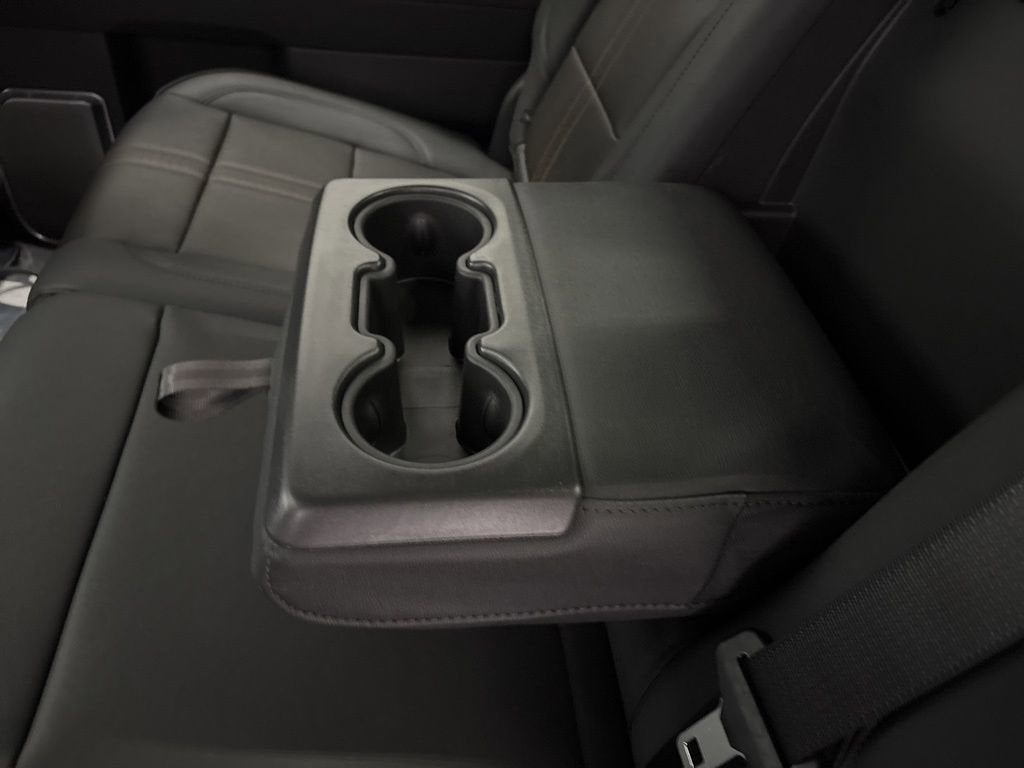 2026 Chevrolet Silverado 3500 HD High Country Crew Cab Standard Box 4WD