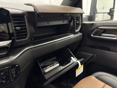 2026 Chevrolet Silverado 3500 HD High Country Crew Cab Standard Box 4WD