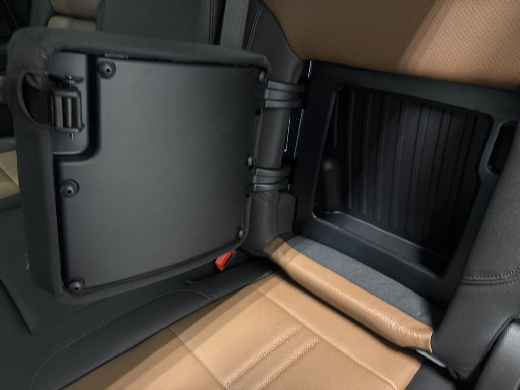 2026 Chevrolet Silverado 3500 HD High Country Crew Cab Standard Box 4WD