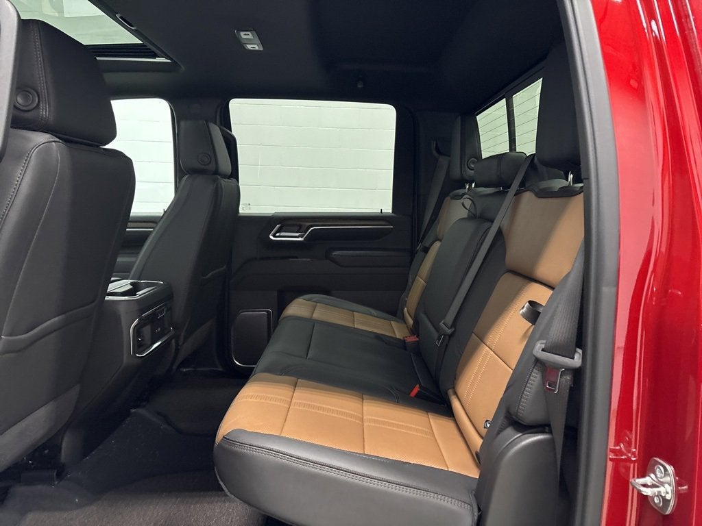 2026 Chevrolet Silverado 3500 HD High Country Crew Cab Standard Box 4WD