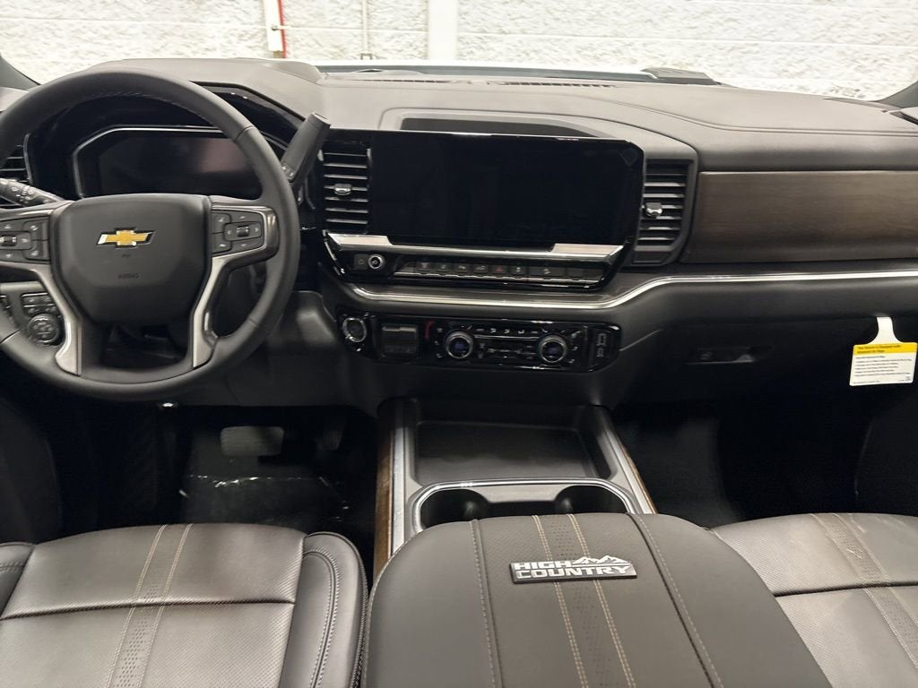 2026 Chevrolet Silverado 3500 HD High Country Crew Cab Standard Box 4WD